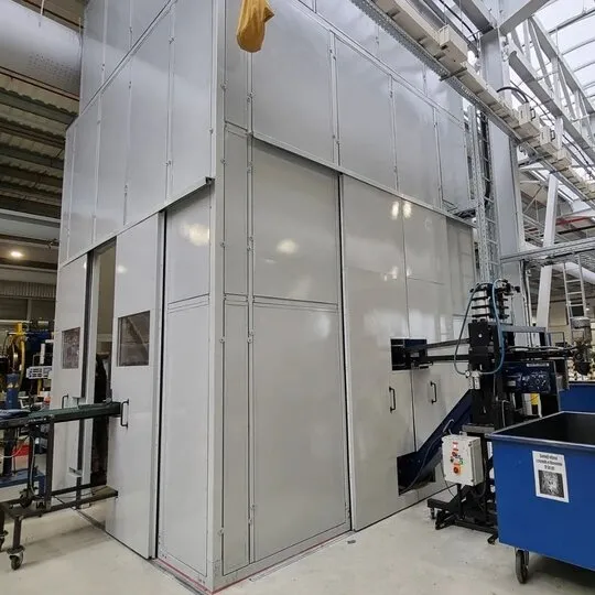 Промышленная звукоизоляция шумного пресса на заводе Miba Steeltec