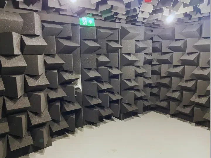 Улучшение акустики в безэховой камере